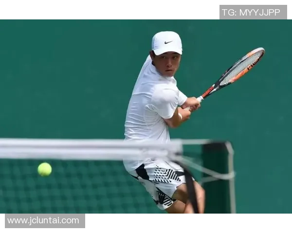 成都网球队区域防守分析:优劣势与改进方向探讨 成都网球队区域防守分析:优劣势与改进方向探讨