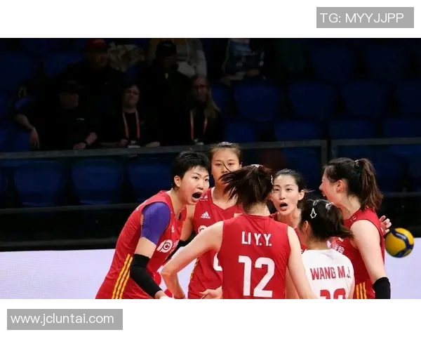 北京排球队配合策略深度解析及其对比分析 北京排球队配合策略深度解析及其对比分析